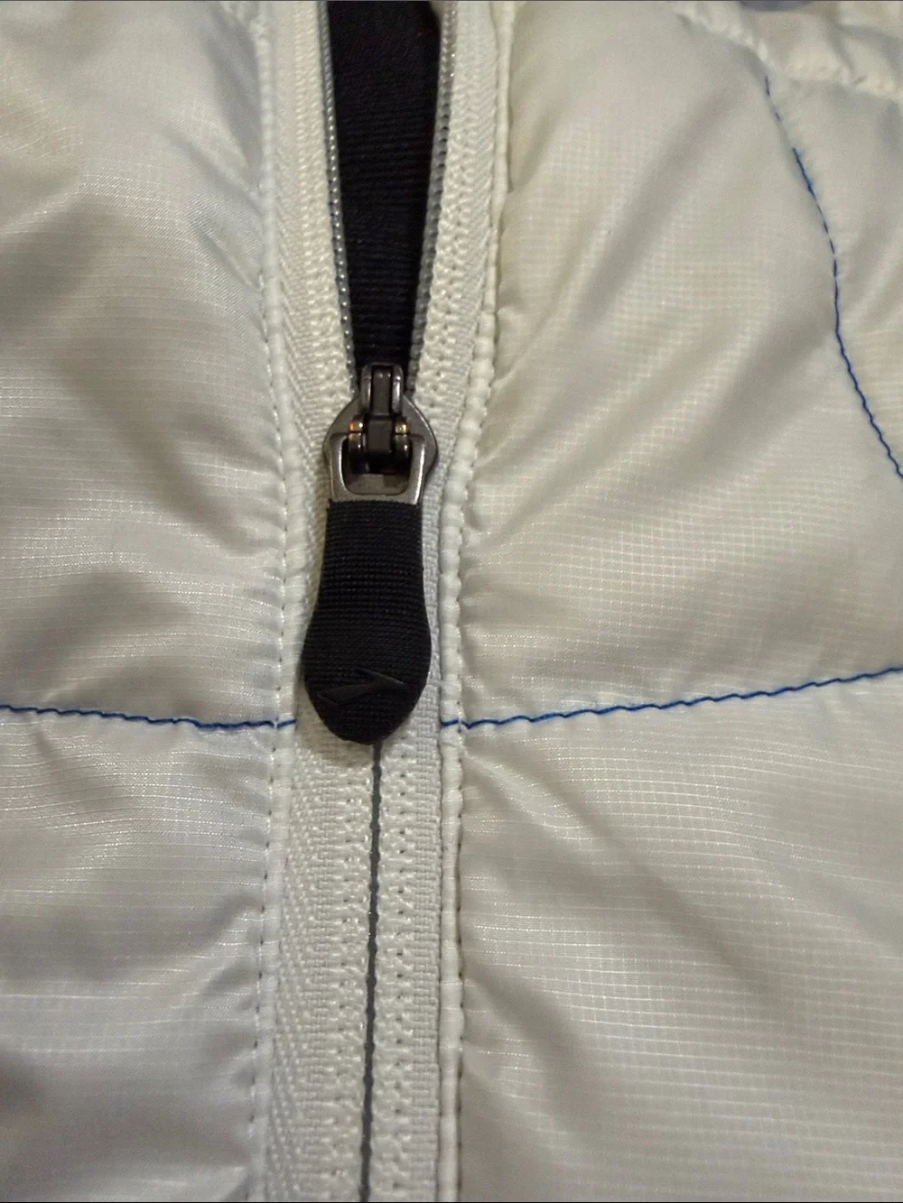 Brooks White and Blue Quilted Women's Vest